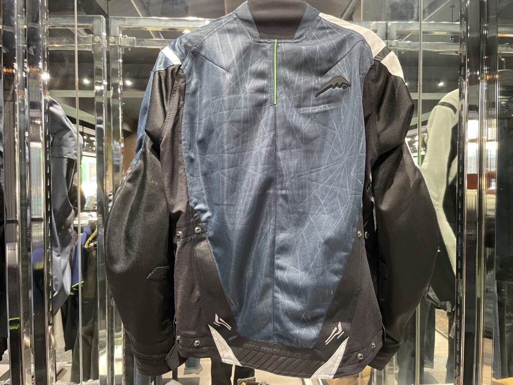 クシタニ定番のメッシュジャケット2024モデル「カワサキ エアコンテン 