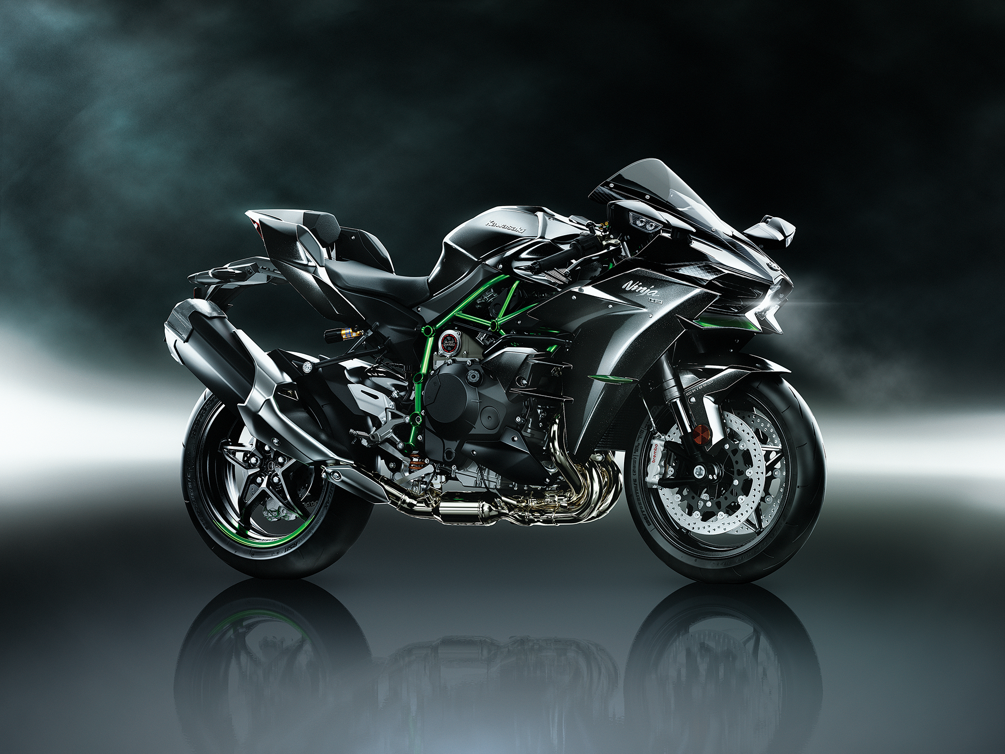 超速報！2027年モデル『Ninja H2 CARBON』発表！2027年春頃国内導入予定！